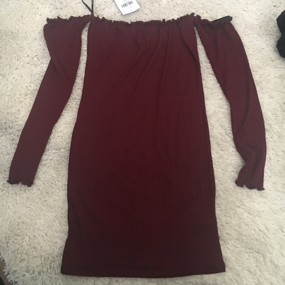 Forever 21 off the shoulder top